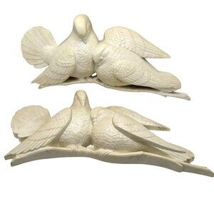 1977 Burwood Vtg 2 Pc Doves Wall Plaques Syroco Style Off-White Molded Plastic